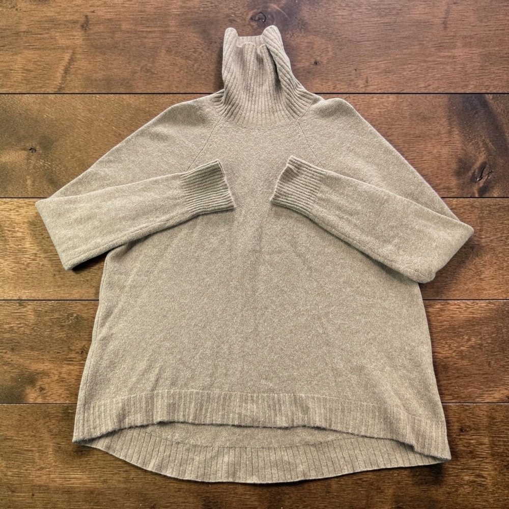 J.Crew Turtleneck Sweater in Supersoft Yarn Womens XL Tan Alpaca Wool Raglan